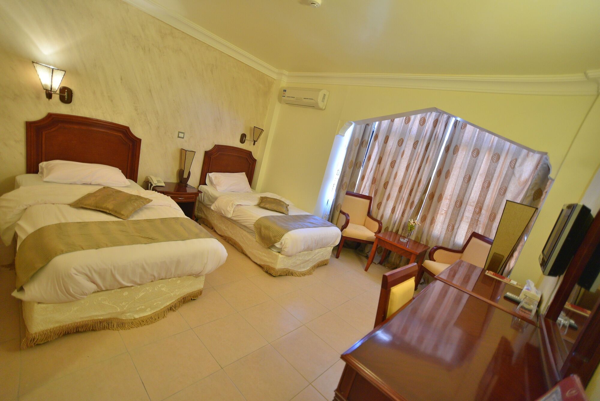 Oscar Hotel Petra Wadi Musa Exterior foto